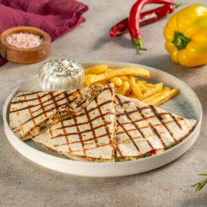 QUESADİLLA TAVUKLU
